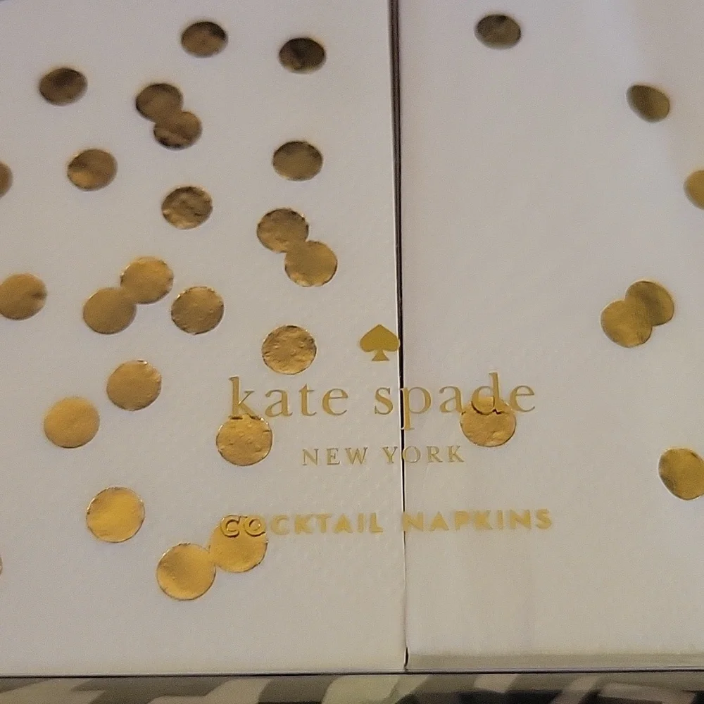 Kate Spade Cue The Confetti cocktail napkins 40 White Gold folded size 5x5